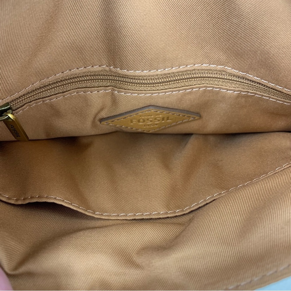 Fossil Kinley Small Crossbody Neutral Stripe - Picture 4 of 8